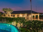 Villa-Cantik-Pool-Area-16